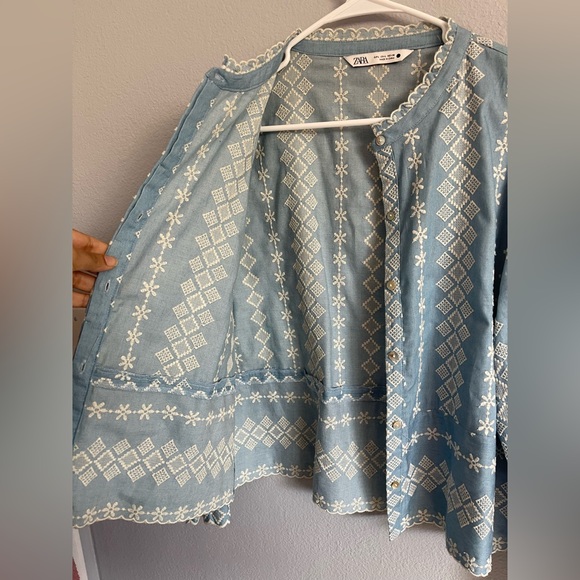 Zara blue cotton jacket with white thread work embroidery. - Picture 9 of 12